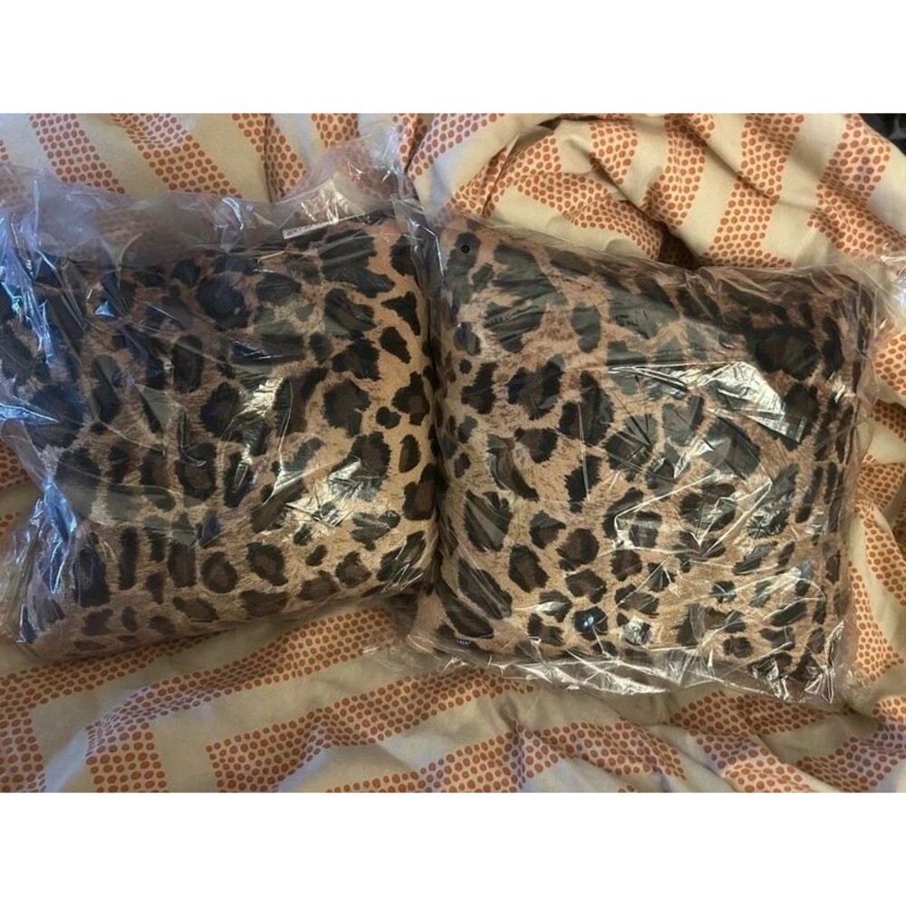 Leopard Print Square Decorative Throw Accent Size 10x10